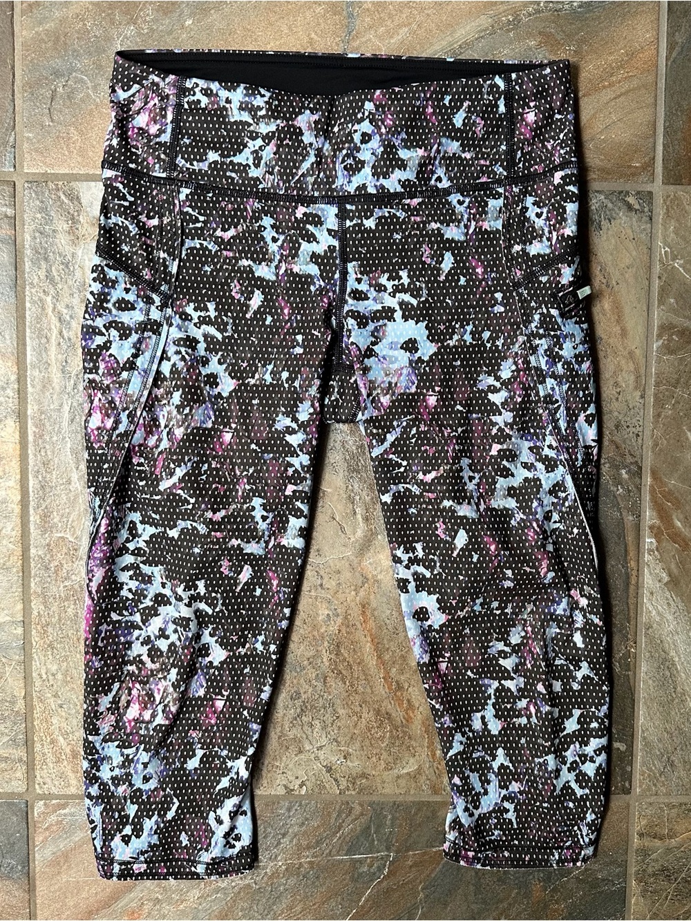 Lululemon Run: Top Speed Crop Full-On Luxtreme Floral Sport Tranquil Blue 6